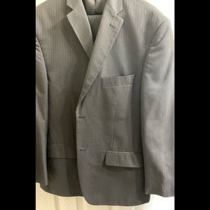 Haggar 2 piece Men’s Suit